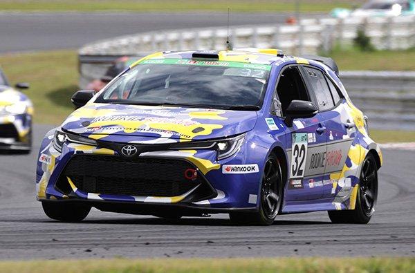 Toyota's President and CEO personally brings hydrogen engine vehicle to Thai endurance race