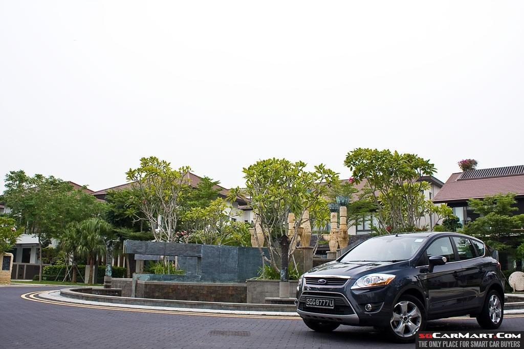 Ford Kuga 2.5 (A) Review - Sgcarmart