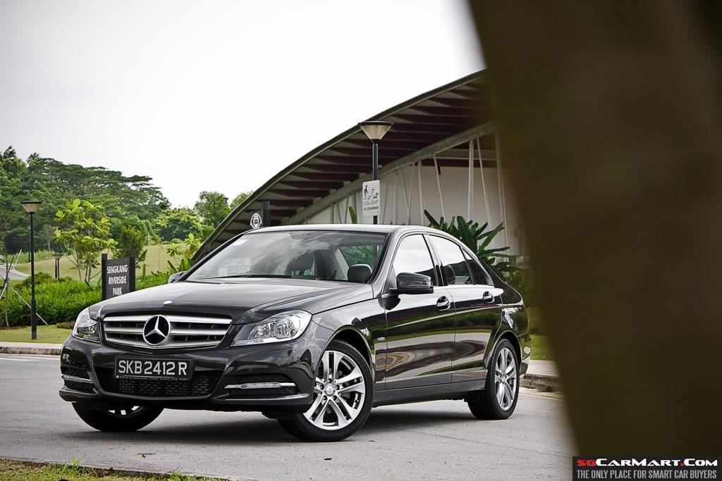 Mercedes-Benz C180 Kompressor BlueEFFICIENCY 1.6 (A) Facelift Review -  Sgcarmart