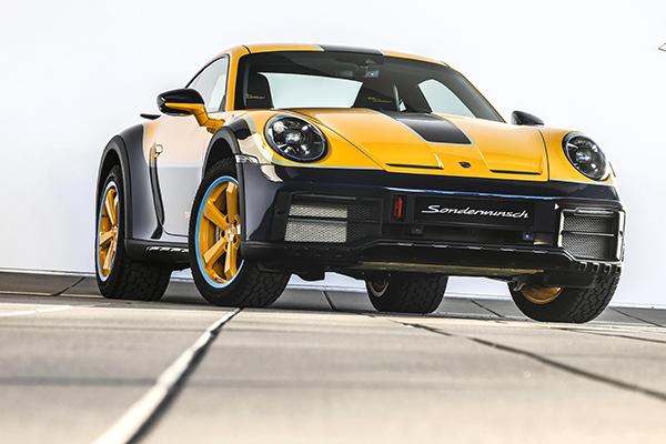 Porsche unveils Sonderwunsch 911 Dakar