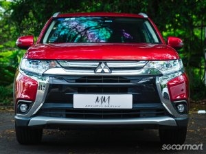 Mitsubishi Outlander 2.0A Sunroof thumbnail