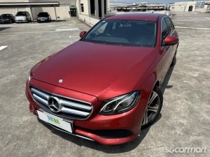 Mercedes-Benz E-Class E200 Avantgarde thumbnail