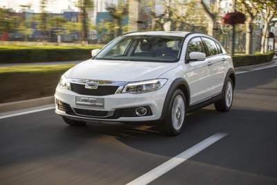 Qoros 3 compact SUV to debut at Geneva