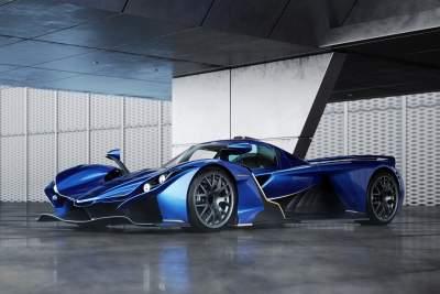 Praga unveils the new Bohema, which boasts Nissan GT-R power