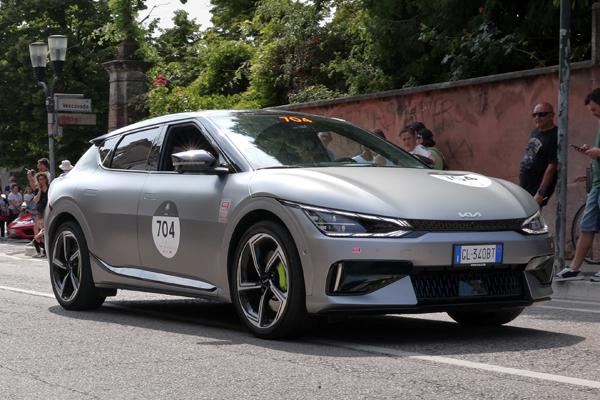 Kia EV6 completes 1000 Miglia Green 2023