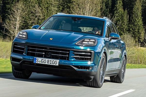 My Porsche App now offers new features within Apple CarPlay