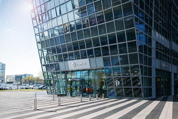 HiPhi opens new brand experience centre in Germany