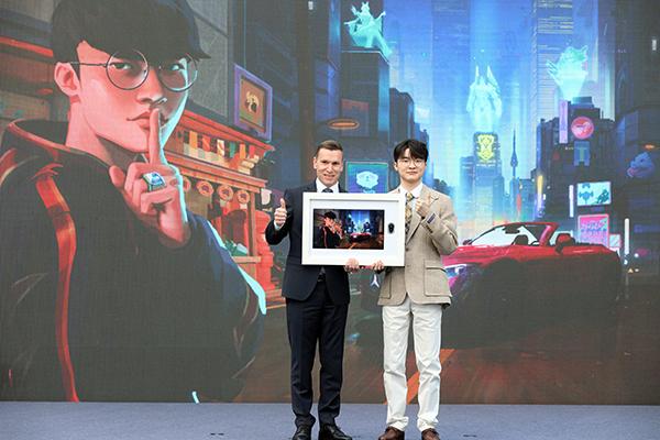 Faker to receive customised Mercedes-AMG SL63