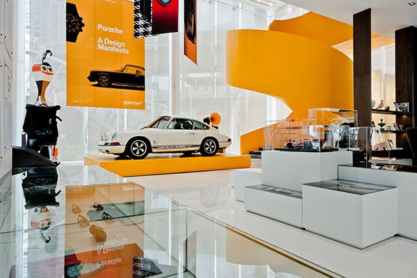 Curvistan opens in Bangkok