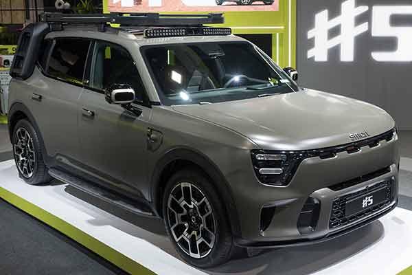 Smart #5 previewed at the 2025 Singapore Motor Show