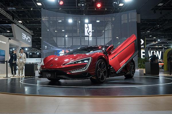 Recap: Yangwang U9 showcased at Singapore Motor Show