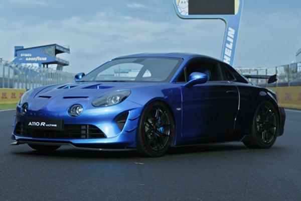 Alpine reveals new images of the A110 R Ultime