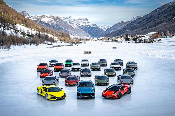 Lamborghini Accademia Neve celebrates 10th anniversary