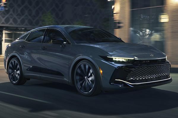 2026 Toyota Crown offers two hybrid powertrain options