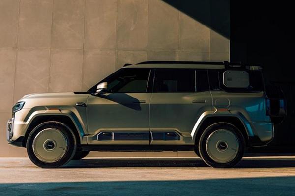 Fangchengbao brings full lineup to 2025 Auto Shanghai