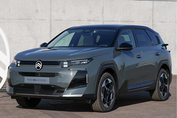 Second-gen C5 Aircross now has electric option