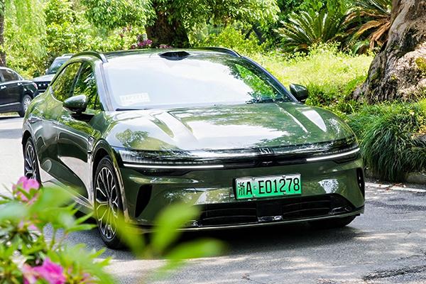 Zeekr 007 GT First Drive Review