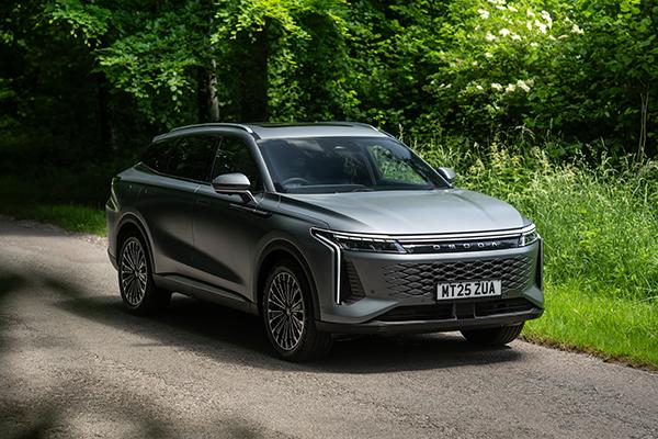 Omoda U.K. launches the flagship 9 SHS SUV