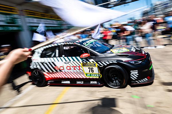 Model debut, class win for Volkswagen at 24h Nurburgring