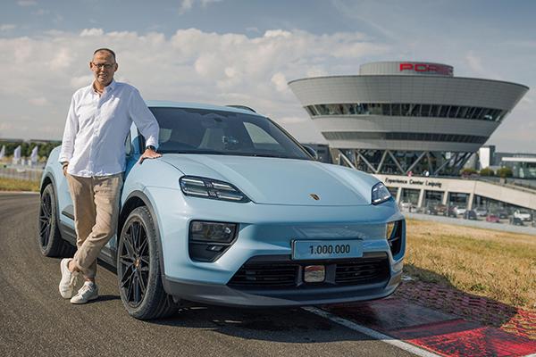 One millionth Macan rolls off the line in Leipzig