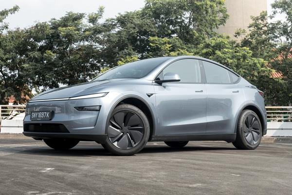 Tesla Model Y RWD 62.5kWh Facelift Review