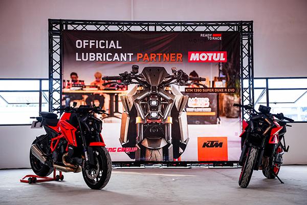 Motul and KTM SG cements partnership with MoU
