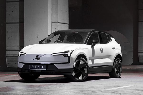 Volvo EX30 Ultra 110kW Review