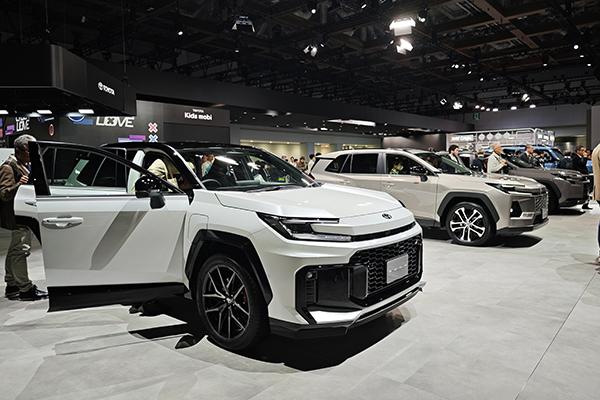 It's confirmed, we'll be getting a new RAV4 soon