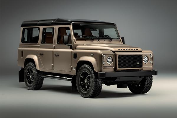 Land Rover Classic Defender V8 now offers more style choices