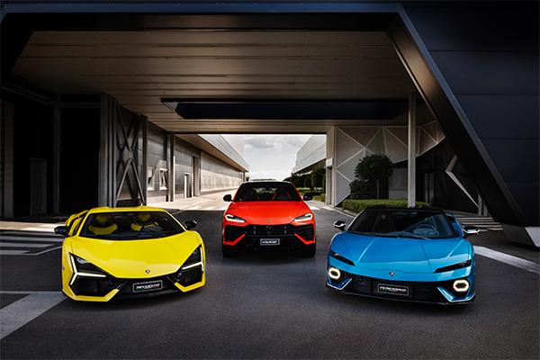 Lamborghini rolls into 2026 with first fully hybrid lineup