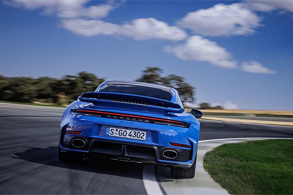 Porsche saw 279,449 sports cars deliveries in 2025