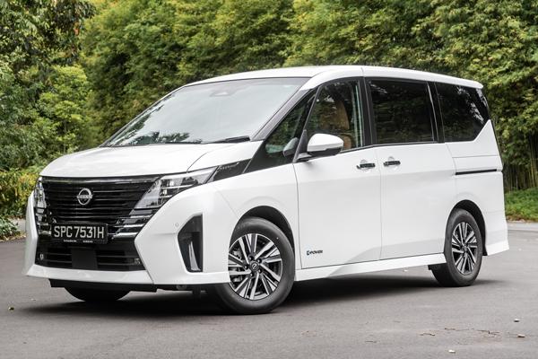 Nissan Serena e-POWER Smart 8 Review