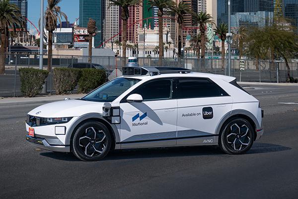 Ioniq 5 robotaxis take on the Las Vegas strip