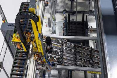 Batteries for new Porsche Cayenne to be produced in-house