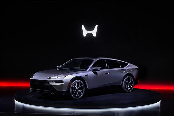 Honda previews next gen Hybrid Sedan and Acura prototype