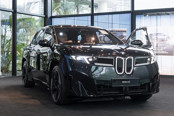 BMW iX3 arrives in Singapore