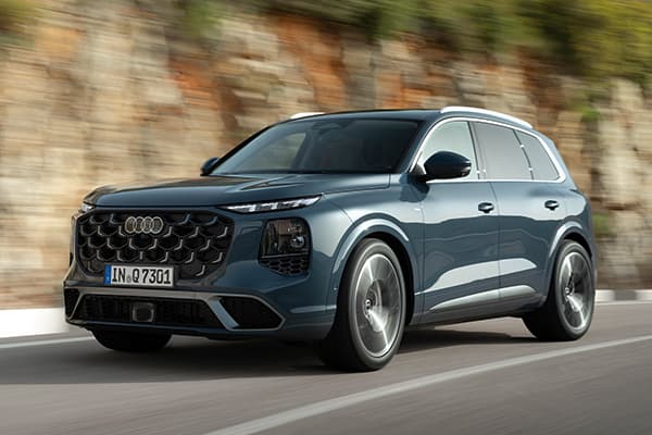 Audi Q7 gets more boxy than ever