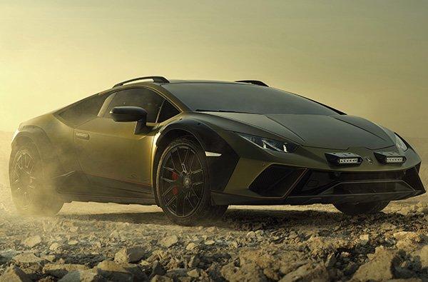 Lamborghini presents the radical Huracan Sterrato