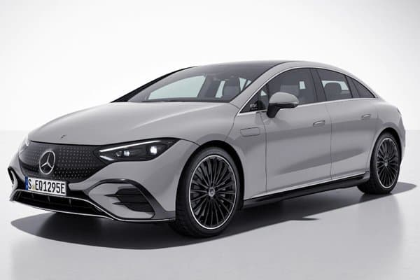 Mercedes-Benz EQE Electric image