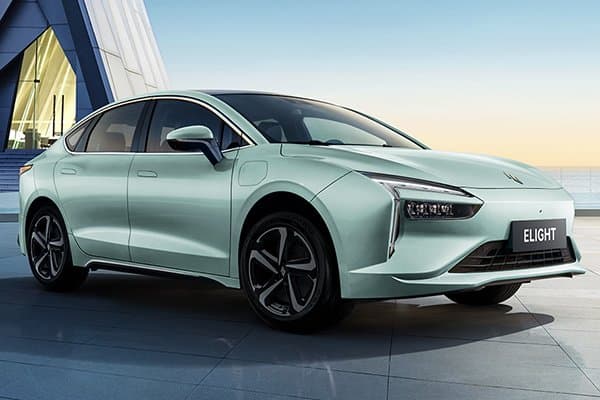 This Christmas, bring home the award-winning JMEV Elight & enjoy sure-win lucky draw, a chance to win the latest iPhone 17 & more.